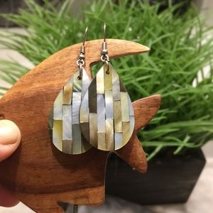 🌸 HP🌸 Gorgeous pearl designed raindrop earrings